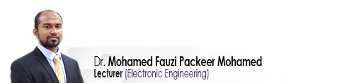 Staf EE Pensyarah Senior Dr Mohamed Fauzi Packeer Mohamed